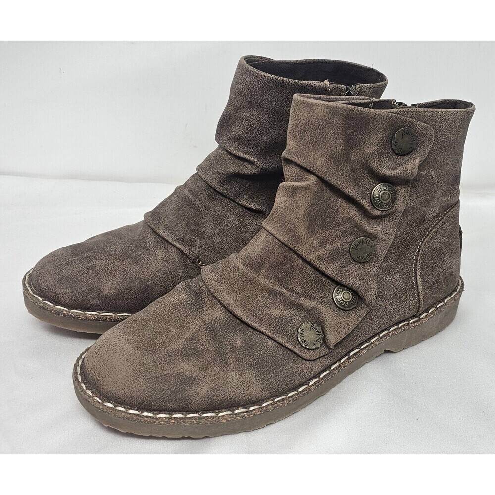 Blowfish Women's Malibu Cozy Up Vegan Ankle Boots Flat Size 8.5 Brown Buttons